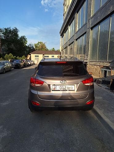 hundai: Hyundai Tucson: 2011 г., 2.4 л, Автомат, Бензин, Кроссовер — 3