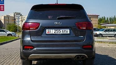пл: Kia Sorento: 2019 г., Автомат, Дизель, Кроссовер — 4