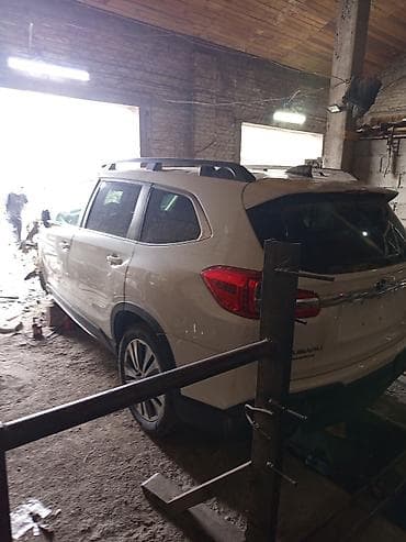Subaru Ascent: 2018 г., 2.4 л, Автомат, Бензин, Внедорожник