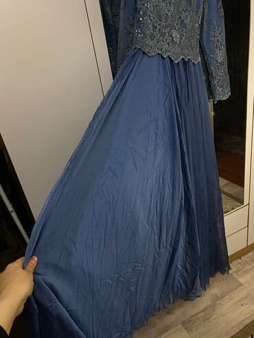 коктейльное платье синего цвета: Бальное платье, Длинная модель, цвет - Голубой, L, В наличии — 10