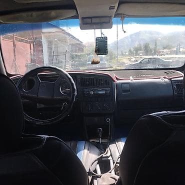 салон на гольф 2: Volkswagen Passat: 1989 г., 1.9 л, Механика, Дизель, Седан — 2