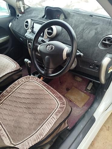 dewoo damas: Toyota ist: 2004 г., 1.3 л, Хэтчбэк — 5