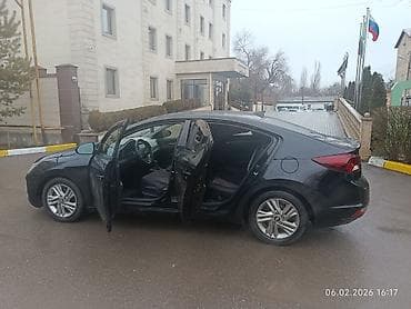 fast: Hyundai Elantra: 2018 г., 2 л, Автомат, Бензин, Седан — 6