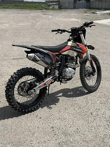 авансиер авансир: Эндуро‑мотоцикл AVANTIS (серия Enduro) - Двигатель: одноцилиндровый — 2