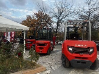 продажа комбайнов нива эффект в бишкеке цена: Погрузчик, 2024 г., Колесный, Вилочный — 8