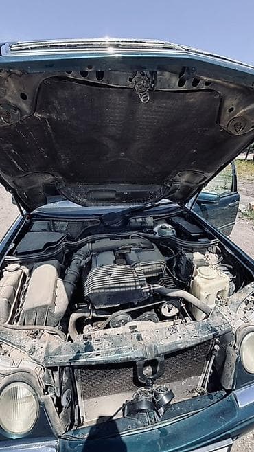 Продажа авто: Mercedes-Benz E-Class: 2000 г., 2.4 л, Автомат, Бензин, Седан — 4