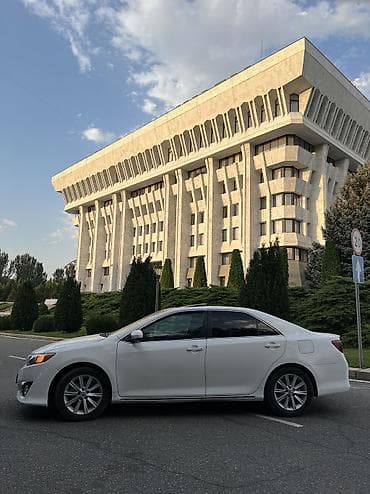 byd e5: Toyota Camry: 2013 г., 2.5 л, Автомат, Бензин, Седан — 4