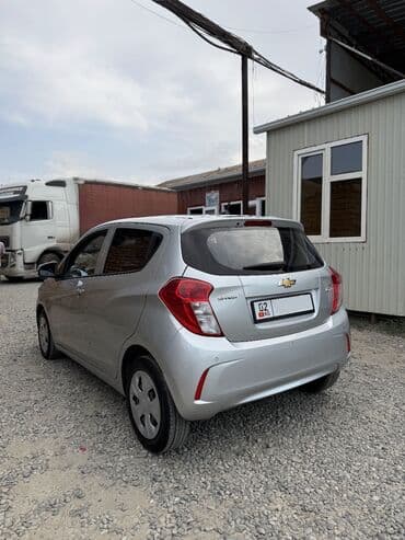 малибу диски: Chevrolet Spark: 2018 г., 1 л, Вариатор, Бензин, Хэтчбэк — 3