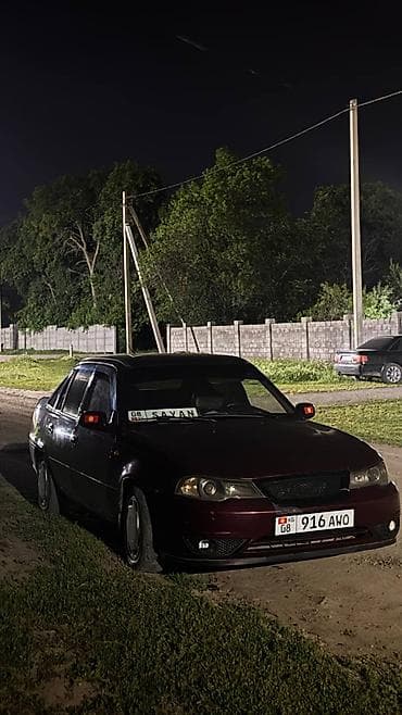 портер рядом: Daewoo Nexia: 2010 г., 1.6 л, Механика, Бензин, Седан — 4