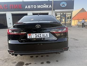 армянский номер: Toyota Camry: 2024 г., 2.5 л, Автомат, Гибрид, Седан — 7