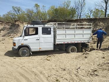 мотоцикл бенда: Легкий грузовик, Mercedes-Benz, Дубль, Б/у — 5