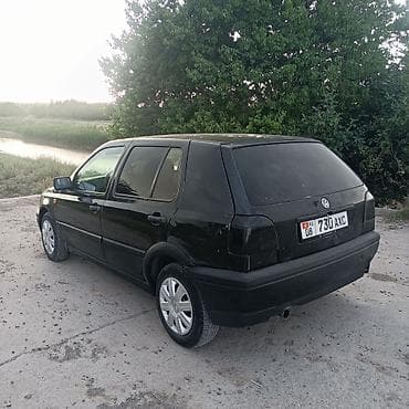 bme e34: Volkswagen Golf: 1994 г., 1.6 л, Механика, Бензин, Хэтчбэк — 4