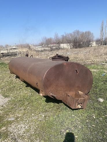 цистерна на колесах: Цистерна — 3