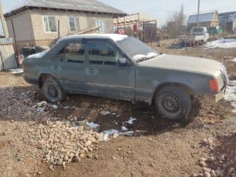 мерсадес: Mercedes-Benz W124: 1988 г., 2 л, Механика, Бензиновая, Седан — 3