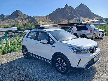 jac j7: Geely : 2019 г., 1.5 л, Автомат, Бензин, Хэтчбэк — 10