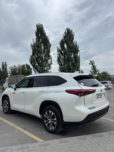 300 000: Toyota Highlander: 2020 г., 2.5 л, Автомат, Гибрид, Кроссовер — 4