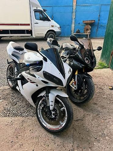 Спортбайк Yamaha, 1000 куб. см, Бензин, Взрослый