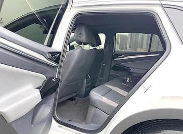 byd e2 2023: Volkswagen ID.4: 2022 г., 0.1 л, Автомат, Электромобиль, Кроссовер — 8