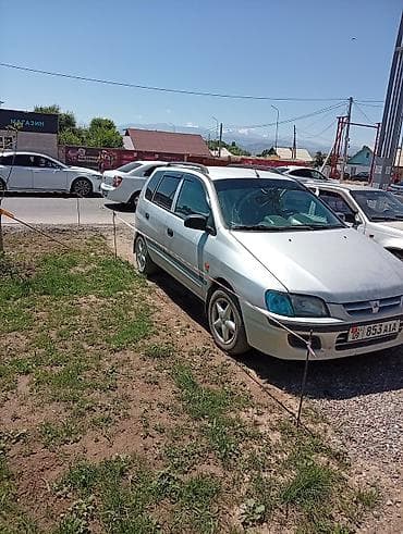 чанган юни с: Mitsubishi Space Star: 1999 г., Механика, Бензин, Минивэн — 7