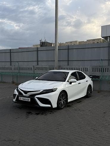 лобов: Продаю TOYOTA CAMRY 75 2021 2.5 Матор Каробка в отличном состоянии — 3