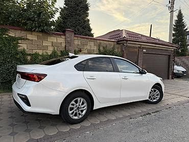 Транспорт: Kia K3: 2020 г., Седан — 6