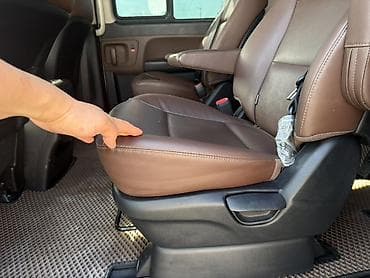 toyota mark 1: Hyundai H-1: 2019 г., 2.5 л, Автомат, Дизель, Минивэн — 8