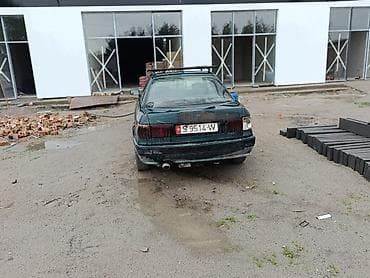 Audi 80: 1991 г., 1.8 л, Механика, Бензин, Седан