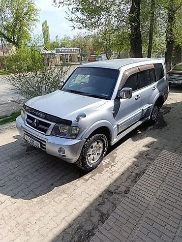 продаю паджеро: Mitsubishi Pajero: 2004 г., Газ — 1