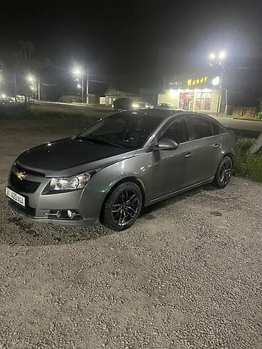 chery arizzo: Chevrolet Cruze: 2010 г., 1.8 л, Автомат, Бензин, Седан — 2