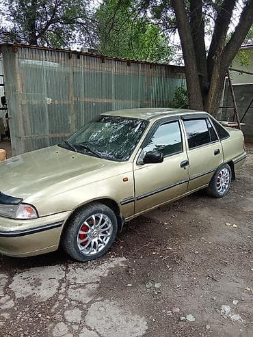 Daewoo Nexia: 2007 г., 1.6 л, Механика, Бензин, Седан — 2