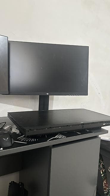 vg 278: Монитор, LCD, 24" - 25" — 2