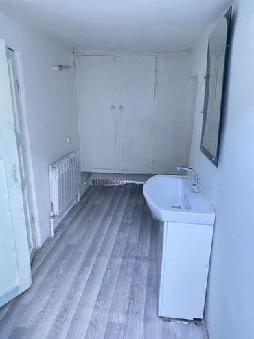 аренда дома на ночь: Сдается комната со всеми коммунальными услугами 
Район Азия Молла — 2