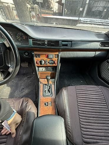 w211 e320: Mercedes-Benz E-Class: 1993 г., 2.2 л, Автомат, Газ, Седан — 6