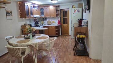 доброй дом: 120 кв. м, 3 бөлмө, Жылытылган, Кондиционер, Унаа токтотуучу жай — 1