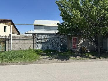 3: Продаётся дом с участком 6 соток. Основной дом — двухэтажный: На 1 — 2