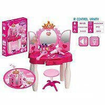 купить куклу фарфоровую: Трюмо отлично подойдет для маленькой принцессы. В комплекте стульчик — 2