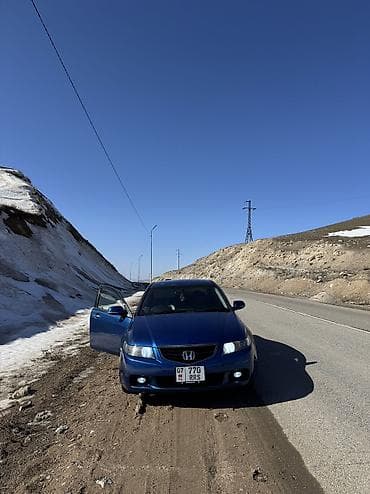 ez 30: Honda Accord: 2003 г., 2 л, Механика, Бензин, Седан — 4