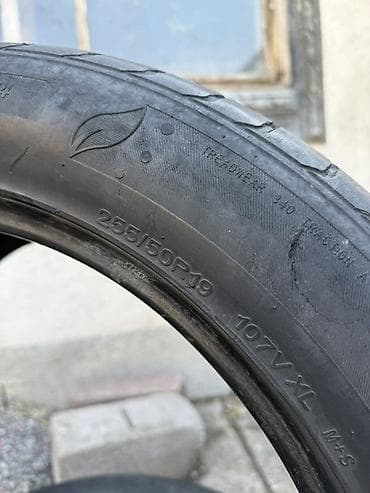 275 50 19: Продаю резину перед зад разноширокая Летние шины Pirelli, 2 колеса — 2
