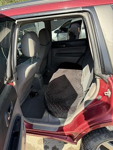 Subaru Forester: 2004 г., 2 л, Автомат, Бензин, Внедорожник — 7