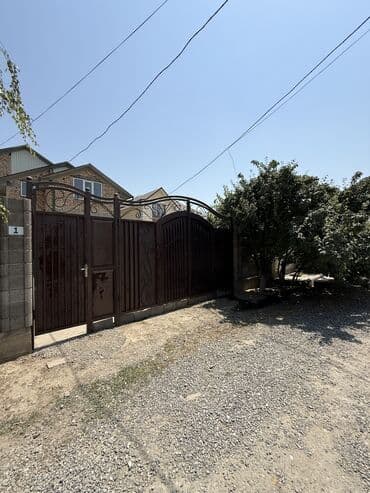 дом ала тоо3: Дом, 232 м², 7 комнат, Собственник — 8