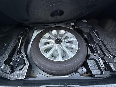 camry 5: Toyota Camry: 2012 г., 2.5 л, Автомат, Бензин, Седан — 10