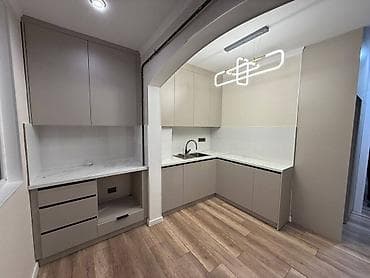 3: 3 комнаты, 83 м², Технопарк Элитка, 9 этаж, Дизайнерский ремонт — 1