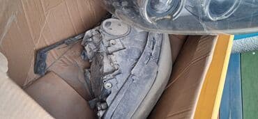 усилитель не рабочий: Комплект передних фар BMW 2011 г., Б/у, Оригинал — 1