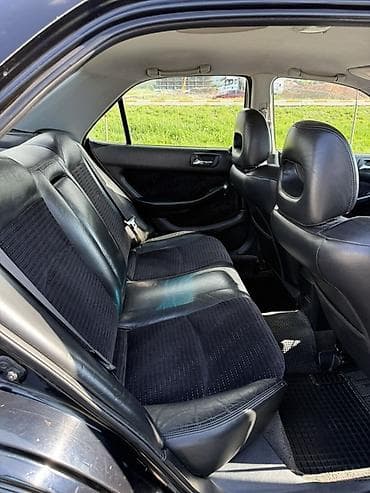 хонда истеп 1: Honda Accord: 2000 г., 2 л, Автомат, Бензин — 6