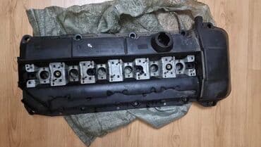 Клапанный крышка на бмв е53 е39 всё запчати привозной наш адрес