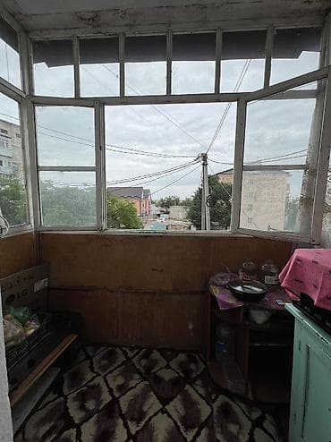 2 комнатный квартира суточный: 2 комнаты, 47 м², 105 серия, 2 этаж, Старый ремонт — 6