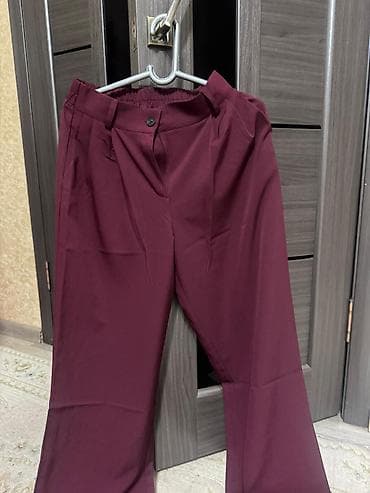 кожаные шорты: Брючный костюм, Прямые, Пиджак, Made in KG, Полиэстер, Лето — 2