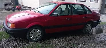 Volkswagen: Volkswagen Passat: 1988 г., 1.8 л, Механика, Бензин, Седан — 3