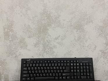 microsoft surface pro: Клавиатура, Мембранная, Проводное подключение — 1