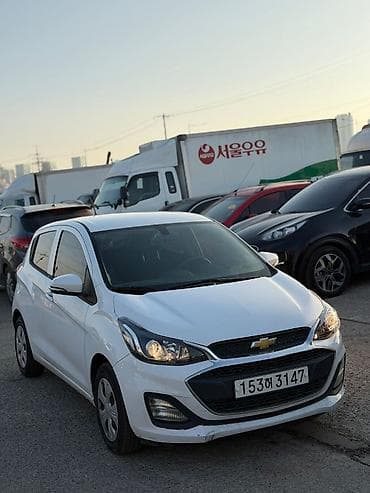 lada priors: Chevrolet Spark: 2020 г., 1 л, Автомат, Бензин, Хэтчбэк — 5